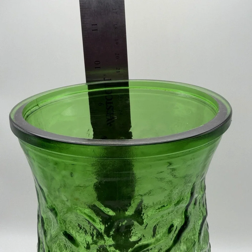 Vintage Art Glass Vase‎ Green Lido Crinkle Tall Textured MCM 9.5